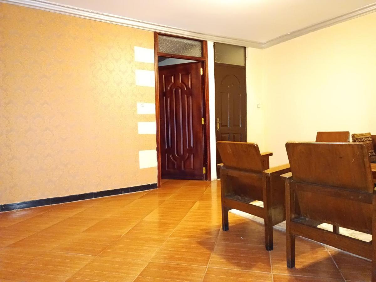 Fully Furnished Condo In The Center Of Addisz-Abeba Kültér fotó